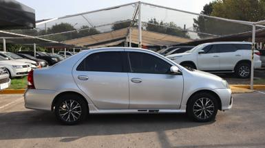 Toyota - Etios