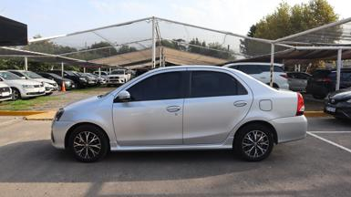 Toyota - Etios